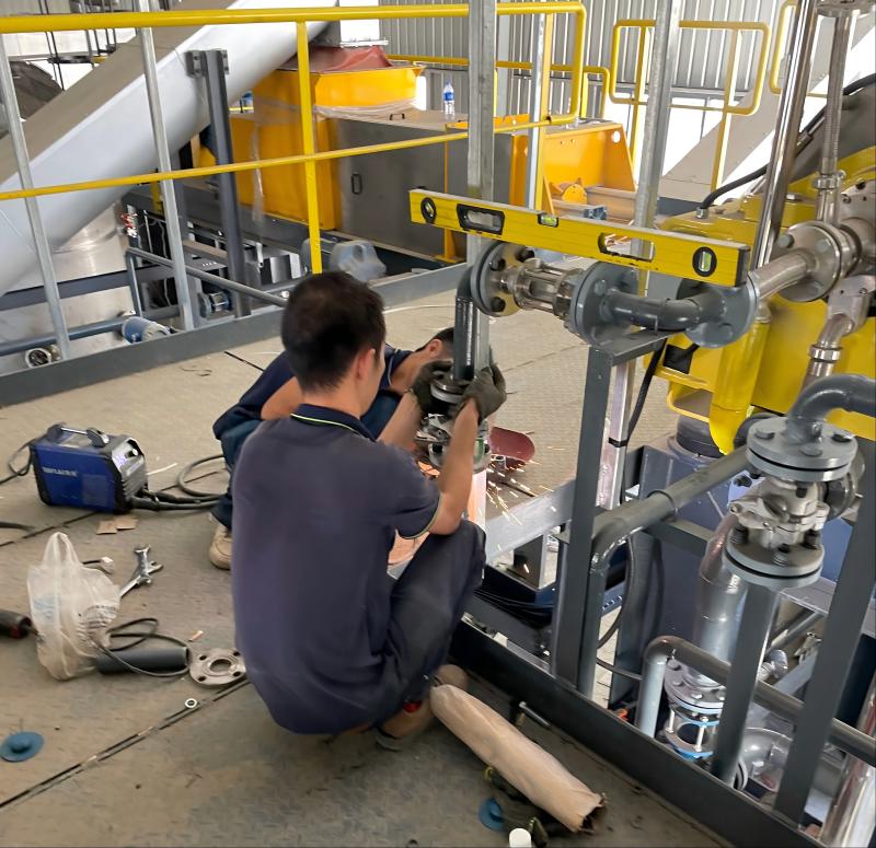 Three-phase decanter centrifuge equipment installation and connection