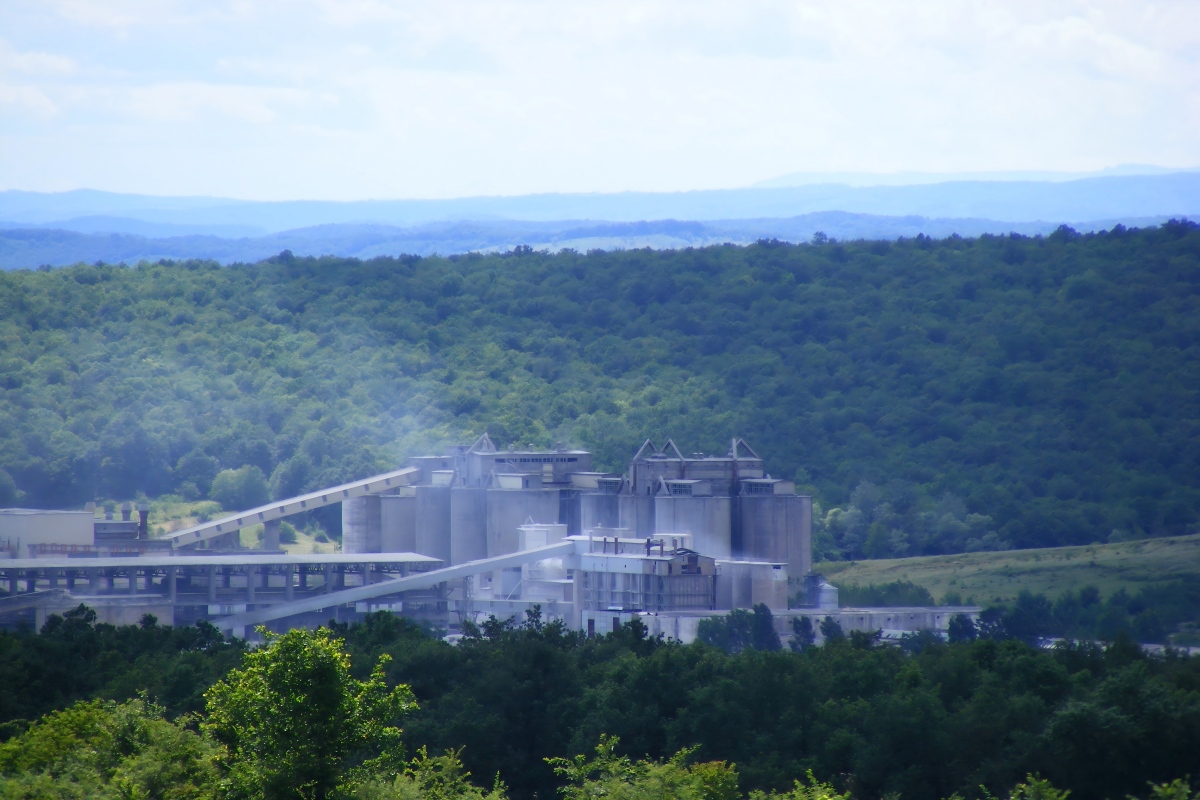Cement plant fly ash dewatering
